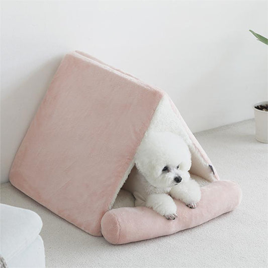 Comfortable Triangle Plush Dog Bed